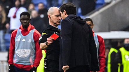 Hakeme kafa atar gibi hareket yapmıştı! Ünlü teknik direktöre tarihi ceza - spor