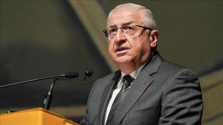 Bakan Güler'den PKK ve uzantılarına net çağrı!