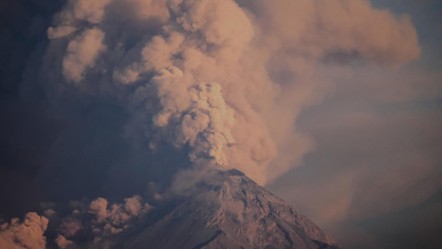 Guatemala'da yanardağ patladı! On binler risk altında - Dünya