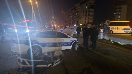 Polis aracı zincirleme kazaya karıştı! 2'si polis 4 kişi yaralandı - Gündem