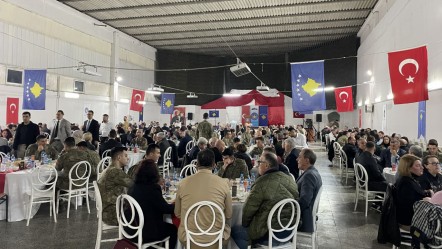 Türk askerinden Kosova'da iftar! Sultan Murat Kışlası’nda ramazan geleneği - Yaşam