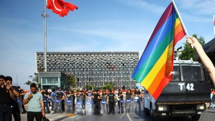 Kadın dernekleri de itiraz ediyor! İstanbul Sözleşmesi LGBT’nin Truva atıdır - Gündem