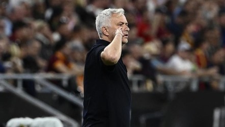 Mourinho'dan ada basınına: "Açık ara lider olmalıydık" - Spor