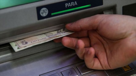 Emekli bayram ikramiyesi ne zaman hesaplara yatacak? Zamlı bayram ikramiyesi komisyonda kabul edildi - Haberler