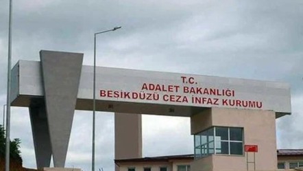 Beşikdüzü cezaevinde korku dolu anlar! PKK'lı terörist koğuşu ateşe verdi - Gündem