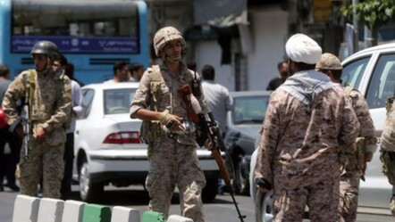 İran’da terör saldırısı: Devrim Muhafızları hedef alındı! - dunya