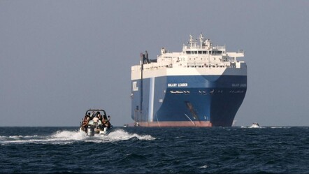 ABD savaş uçakları İsrail gemisini vurdu: Husiler uyardı! - dunya