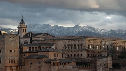 Aslını kaybeden kaybeder! Endülüs... Zirveye çıkışın ardından değerlerden uzaklaşılınca neler olacağının hazin hikâyesidir - yasam