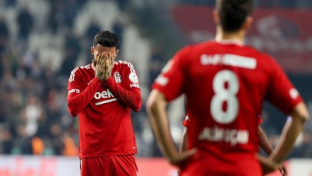 Hangisi Beşiktaş? Bu sezon hem tarih hem de tarihi tersten yazdılar - Spor