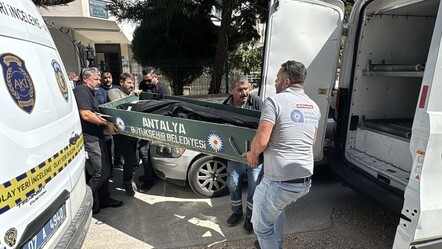 Antalya’da kan donduran olay! Tartıştığı babasını bıçaklayarak öldürdü - gundem