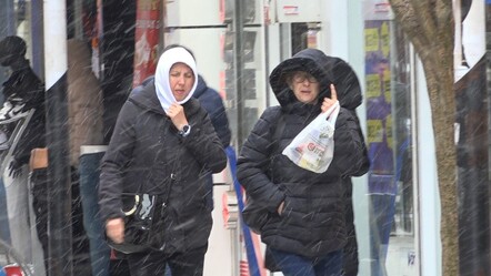 Meteoroloji günlerdir uyarıyordu! Ve kar başladı: Sıcaklık 1 günde 2 dereceye düştü - haberler