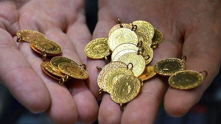 Altın zirveden döndü! Fiyatlar neden düşüşe geçti? - ekonomi