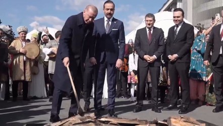 Nevruz ateşini Cumhurbaşkanı Erdoğan yaktı - Gündem