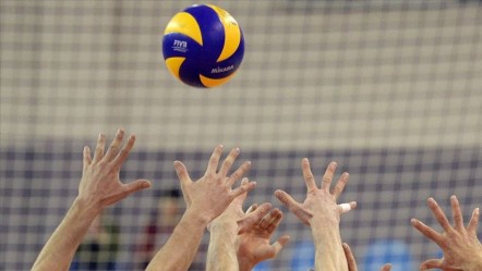 Halkbank Fenerbahçe voleybol maçı ne zaman, saat kaçta, hangi kanalda? Kupa Voley erkekler final maçı şifresiz yayınlanacak - Haberler