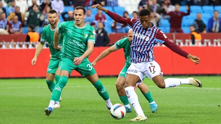 Karadeniz'de gol yağmuru! Trabzonspor 9 kişi kaldı, kazanmasını bildi - haberler