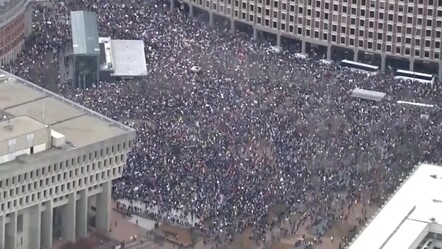 ABD'de Trump karşıtı protesto dalgası! Binlerce Amerikalı sokaklara indi, hepsinin tek bir isteği var - dunya