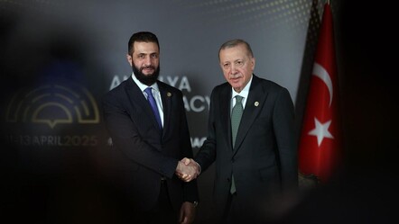 Erdoğan Suriye Cumhurbaşkanı Şara ile bir araya geldi! Antalya'da Suriye zirvesi - dunya