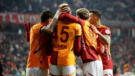 Aslan ter attı! Galatasaray zor geçmesi beklenen deplasmandan çok rahat çıktı - spor