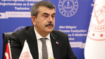 Bazı öğretmenlerin açığa alındığı iddiasına Bakan Tekin'den cevap: Yer değiştirme takvimi erkene alındı - gundem