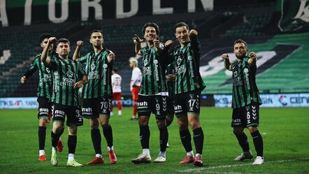 Süper Lig'e yükselen ilk takım belli oldu! Kocaelispor'un 16 yıllık hasreti sonra erdi - spor