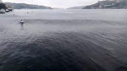 İstanbul Boğazı'nda korkutan görüntü! 6,2 büyüklüğündeki deprem sırasında dalgalar yükseldi - ekonomi