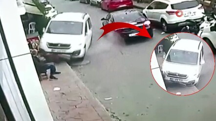 17 yaşındaki ehliyetsiz sürücü kaldırımdaki yaşlı adamı ezdi: Feci kaza anbean kamerada - 3-sayfa