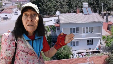 Mahalleli yardım etti, kız kardeşi evsiz bıraktı: Engelli Hasine'nin hazin öyküsü... - yasam