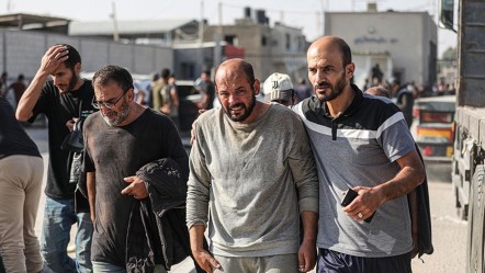 İşgalci İsrail geçim kaynağını da yok etti! İşsiz sayısı yarım milyonu geçti - Dünya