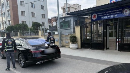 İstanbul'da usulsüz çakar kullanan araca ceza yağdı - Gündem