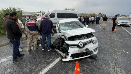 Şanlıurfa'da minibüs ile otomobil çarpıştı! Çok sayıda yaralı var - 3. Sayfa