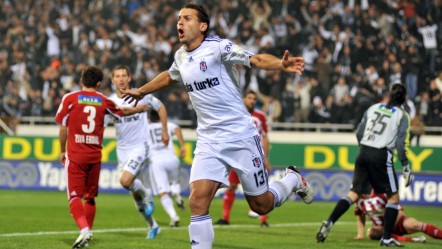 Beşiktaş'ın eski golcüsü Bobo'dan derbi değerlendirmesi! "Fark oluşturacak isim..." - Spor