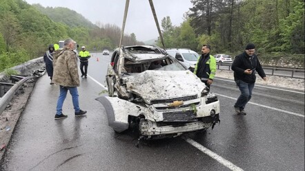 Bursa'da feci kaza! Araç ormana uçtu, ölü ve yaralılar var - 3-sayfa