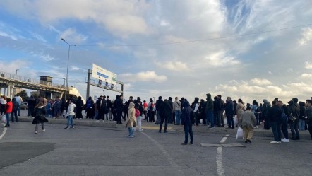 İstanbul'un toplu ulaşım çilesi sürüyor! Vatandaşlar mağdur oldu - Gündem