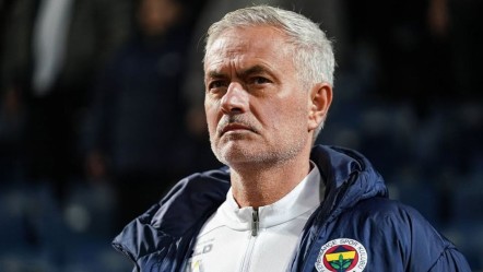 Mourinho’nun en zor sınavı! Son derbisinde gülecek mi? Dördünü kazanamadı - Spor