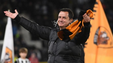 Acun Ilıcalı'nın takımı son hafta kurtuldu! Hull City averajla ligde kaldı - Spor