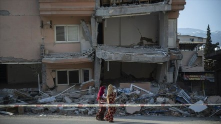 Büyük İstanbul depremi nasıl etkileyecek? "6,2 ile 7,2 arasında 30 kat enerji farkı var" - Gündem