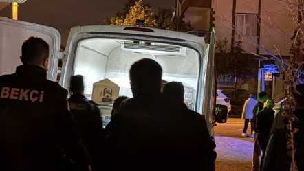Ankara'da korkunç olay! 50 yaşındaki adam komşusunun evine girip 21 yaşındaki kızı başından vurdu - 3. Sayfa
