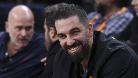 Arda Turan yurt dışına açılıyor! Bomba teklif geldi, ilk görüşme yapıldı - Spor