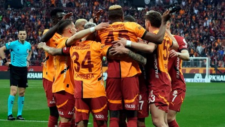'Mayıslar bizimdir' ruhuyla mücadele ediyor | Spor yazarları Galatasaray için ne dedi? - Spor