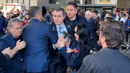 Özgür Özel'e saldıran kişi belli oldu mu? CHP Genel Başkanına saldıran gözaltında! - Haberler