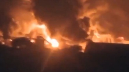 ABD başkenti bombalıyor! Yemen'de sıcak saatler - Dünya