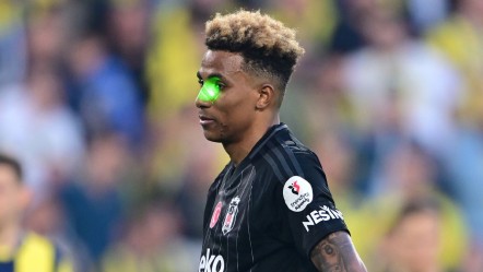 Gedson Fernandes'in gözüne lazer tutmuştu! İfadesi ortaya çıktı, işte aldığı ceza - Spor