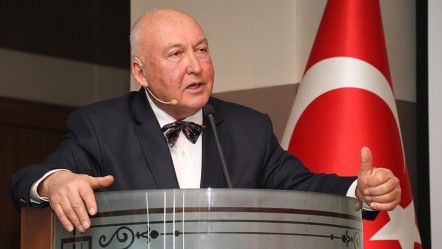 Deprem uzmanı Ahmet Ercan beyin kanaması geçirdi - Gündem
