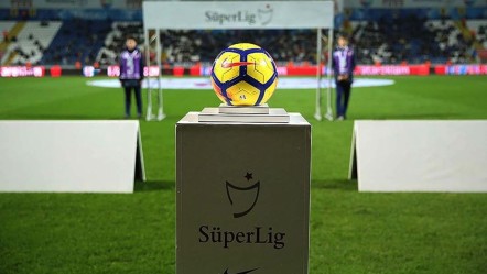 İşte Süper Lig'de 36'ncı haftanın programı! Tam 8 maç aynı saatte oynanacak - Spor
