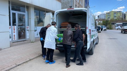 Kötü koku ihbarı ekipleri harekete geçirdi! Acı gerçek ortaya çıktı - 3. Sayfa
