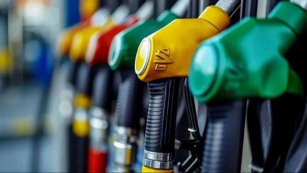 Oto gazın ardından şimdi de motorin! Akaryakıta peş peşe ikinci indirim  - Ekonomi