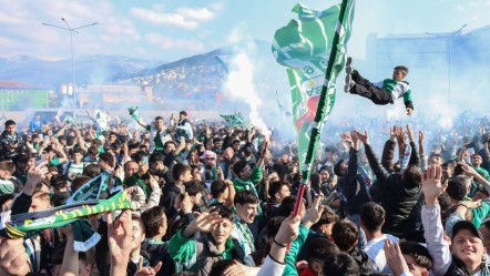 Bursaspor'dan kombine açıklaması: Geçmişte bunu başaran oldu mu? - Spor