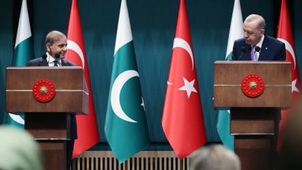 Krizi Türkiye mi çözecek? Pakistan'dan acil destek talebi! - Dünya