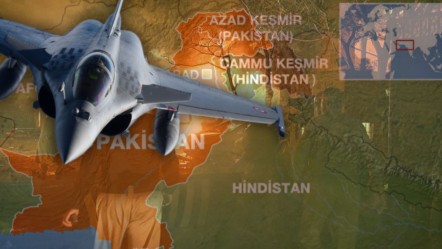 Nükleer komşular savaşın eşiğinde! Fransa'nın Rafale uçakları Pakistan'ın hedefi oldu - Dünya