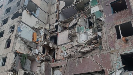 Rusya'dan Ukrayna'ya füze yağmuru! 9 katlı apartman vuruldu - Dünya